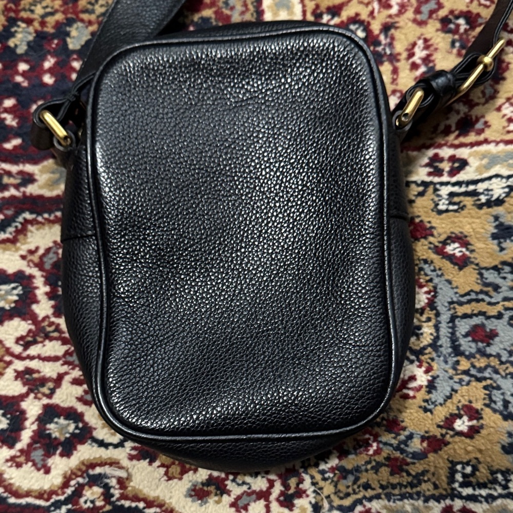 Gucci Black Leather Crossbody Bag - Picture 7 of 16